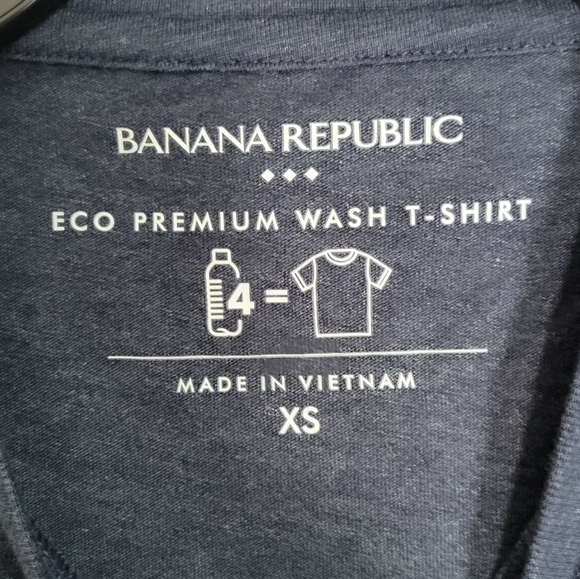 Banana Republic Blue Premium Wash T Shirt Size Extra Small - Picture 3 of 5